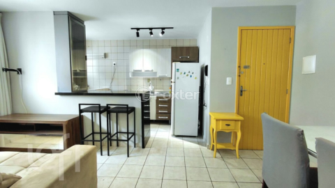 Image 3 - 999456