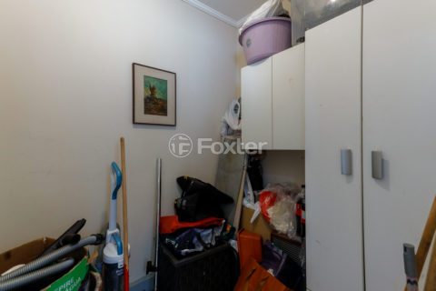 Image 35 - 999510
