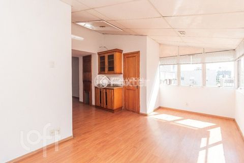 Image 4 - 999542