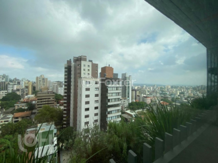 Image 13 - 999617