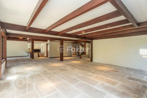 Image 7 - 999669