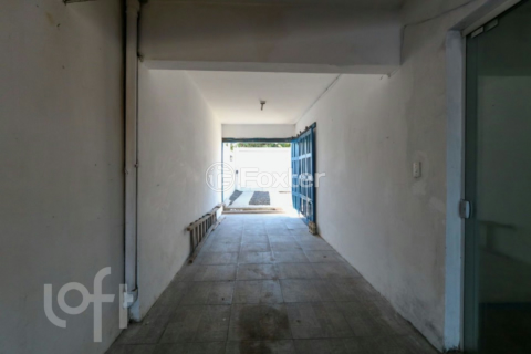 Image 21 - 999769