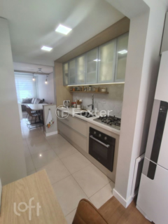 Image 7 - 999786