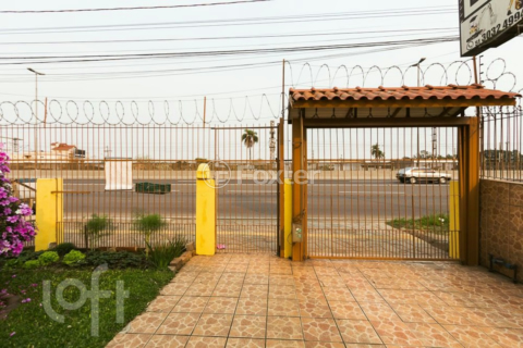 Image 1 - 999817