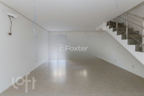 Image 7 - 999830