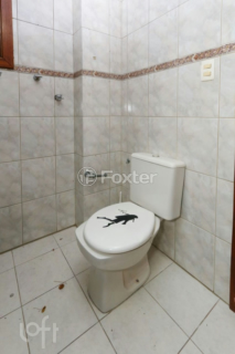 Image 8 - 999846