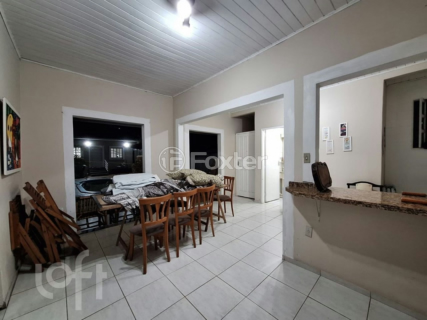 Image 21 - 999865