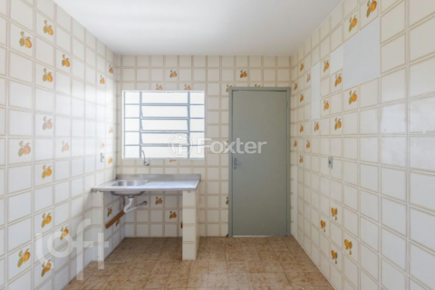 Image 3 - 999867