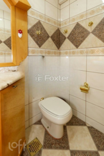 Image 8 - 999877