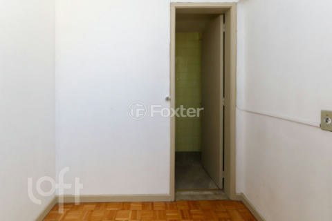 Image 7 - 999888