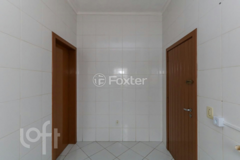 Image 7 - 999913