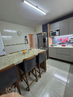 Image 2 - 999916